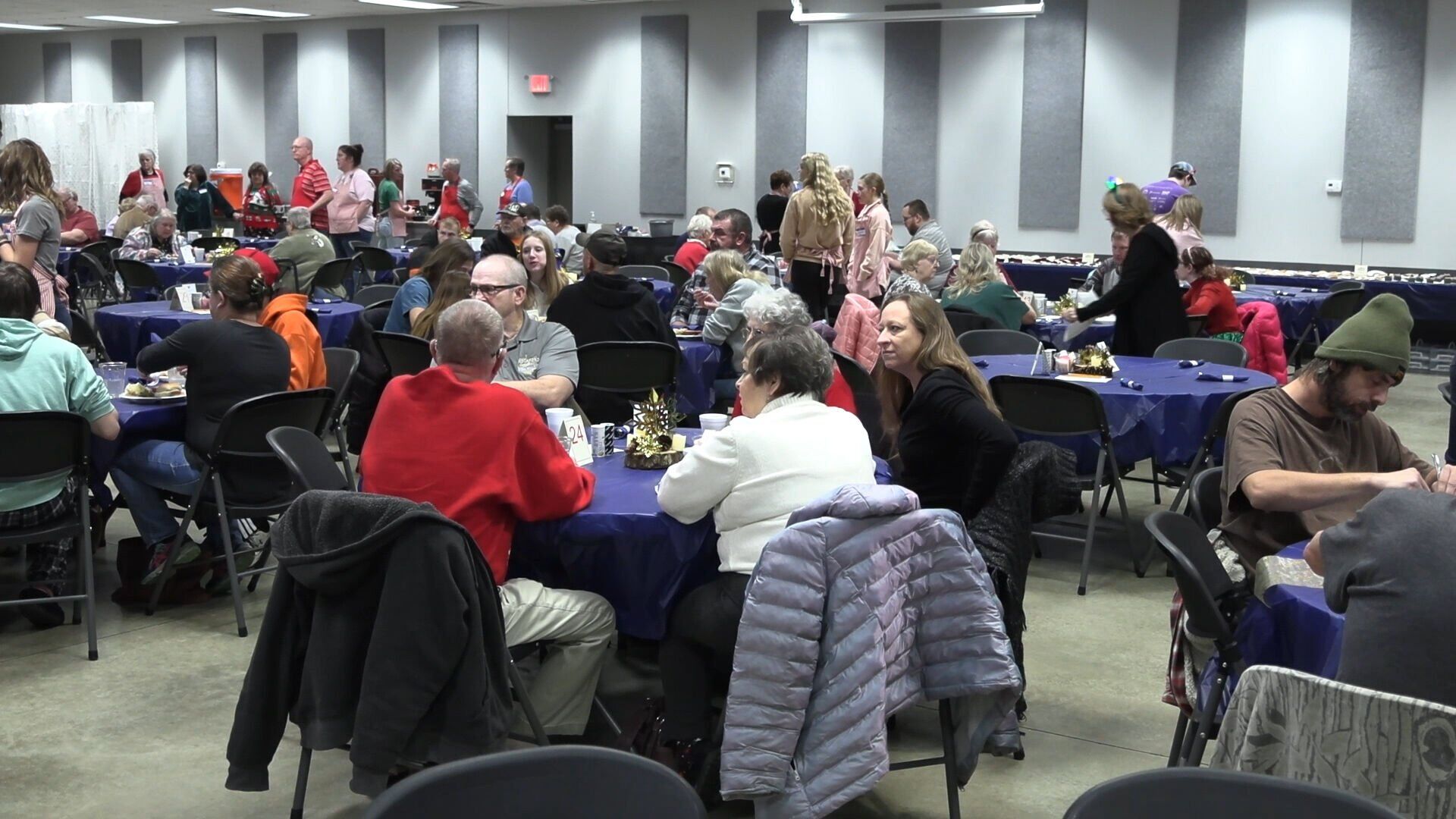 Hundreds have good food and fellowship thanks to "Together on Christmas" community meal